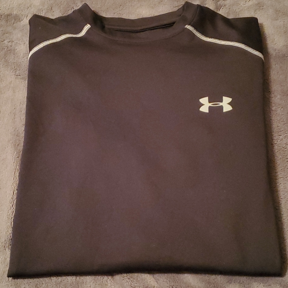 Men's Under Armour Shirt